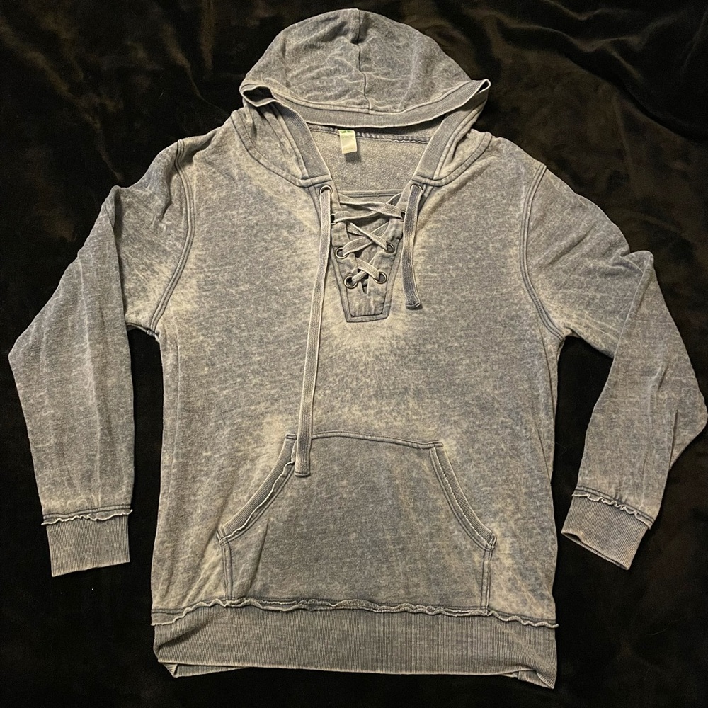 Soft, Lightweight Gray/Blue Pull Over Hoodie, Green Tea, Size S